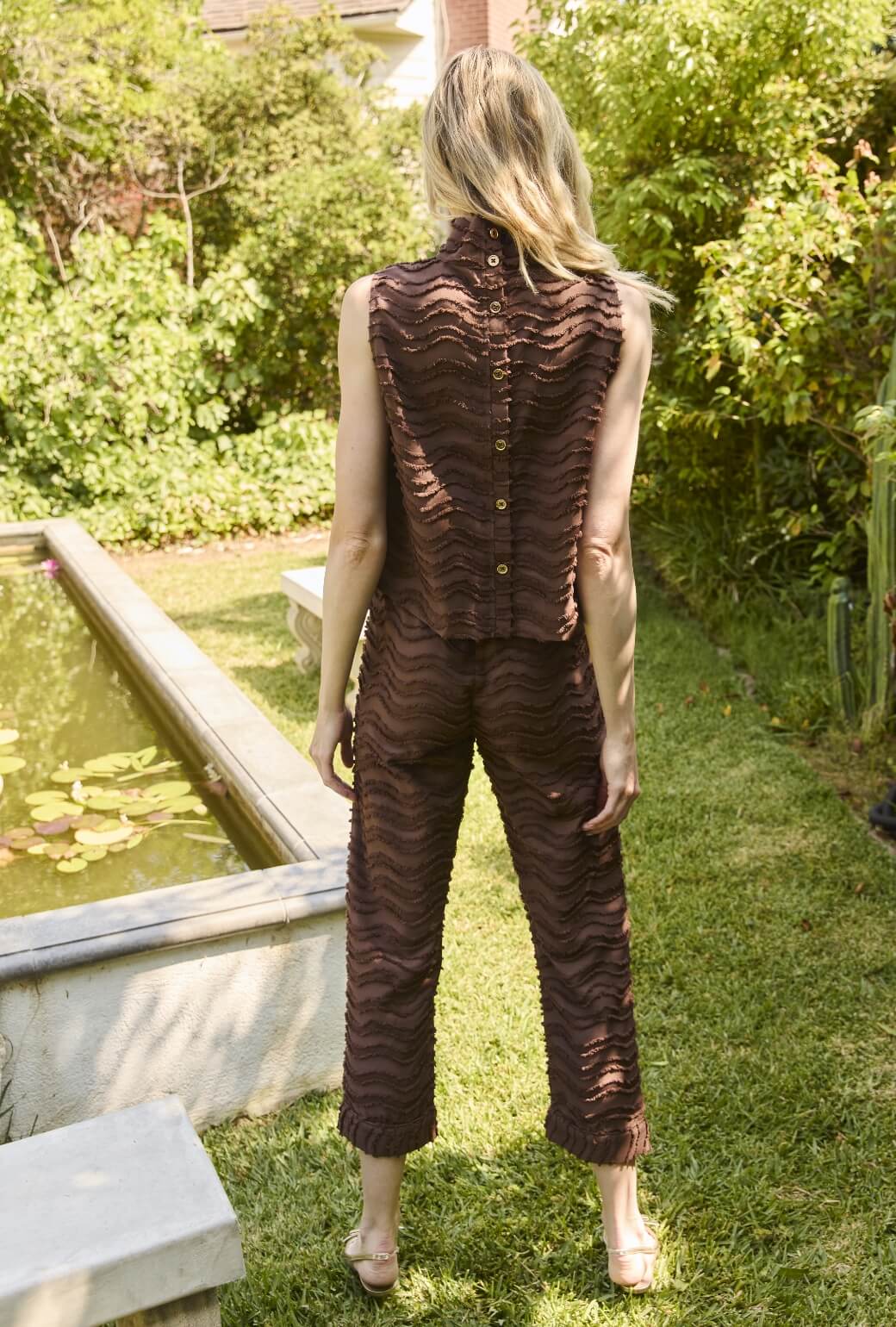 Cropped Sleeveless Mod Top - Chocolate Fringe - Image 6
