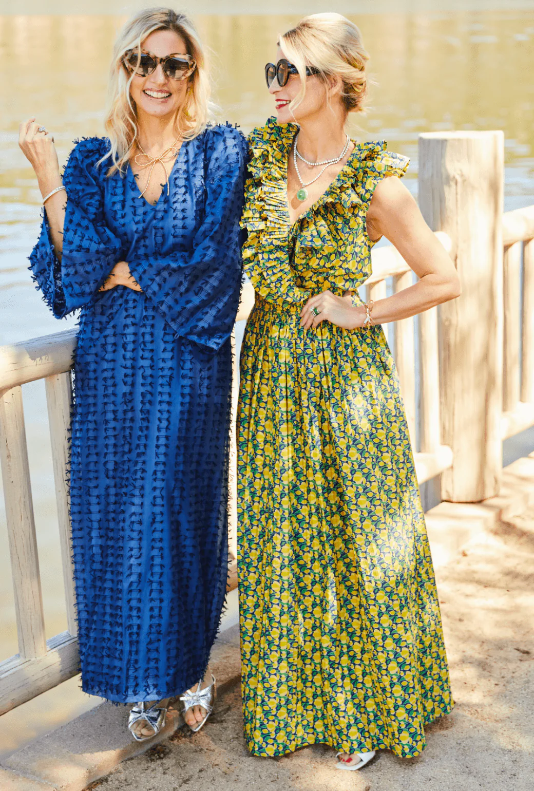 Le V Kaftan - Navy Bows - Image 2