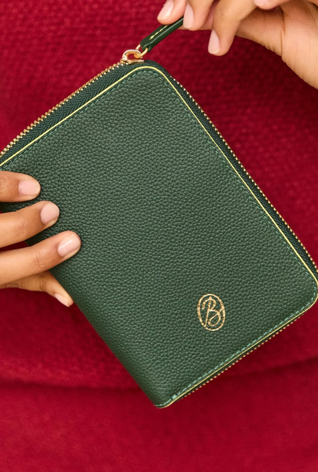 The Party of Five Travel Wallet - Deep Green - Image 5